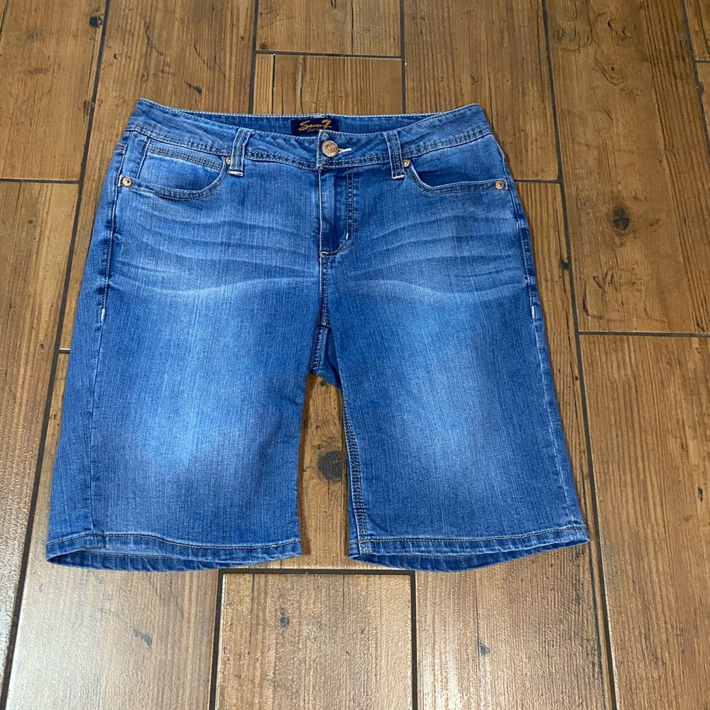 Seven7 Bermuda Shorts Women Size 10